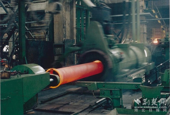 山溝小鋼鐵廠的驚艷“逆襲”,新興鑄管30年改革創(chuàng)新樣本